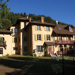 Couette-café Chateau De Ronziere, Saint-Forgeux